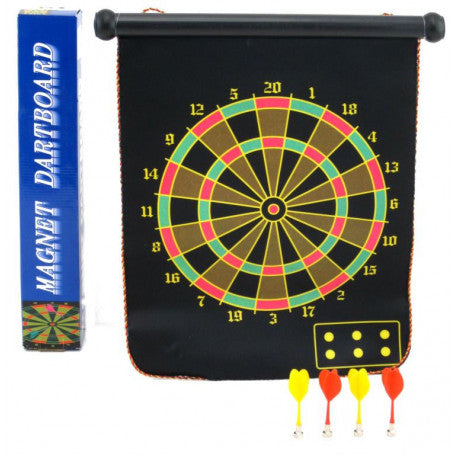 MAGNETIC DARTBOARD ROLL UP GAME