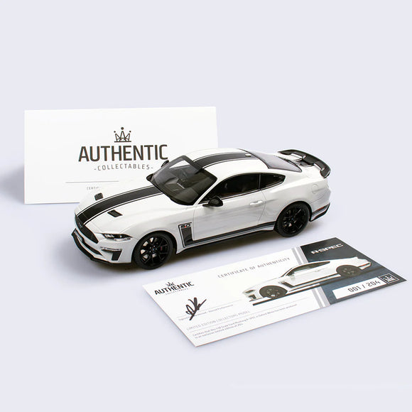 1:18 FORD MUSTANG R-SPEC OXFORD WHITE